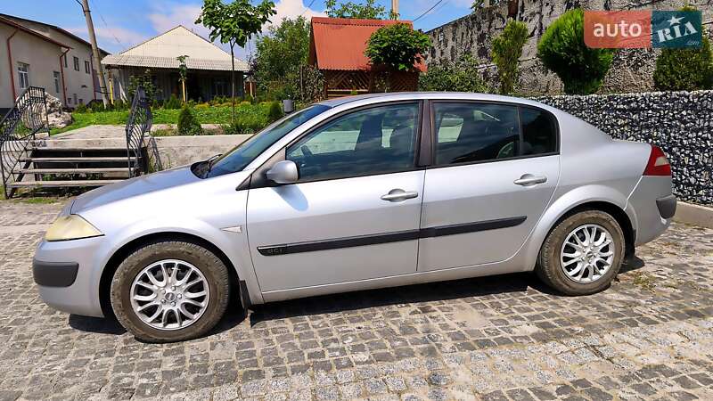 Седан Renault Megane 2005 в Кельменцах фото 6 Седан Renault Megane 2005 в Кельменцах