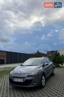 Универсал Renault Megane 2011 в 