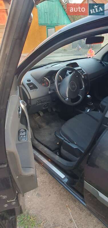 Универсал Renault Megane 2006 в Сарнах фото 3 Универсал Renault Megane 2006 в Сарнах