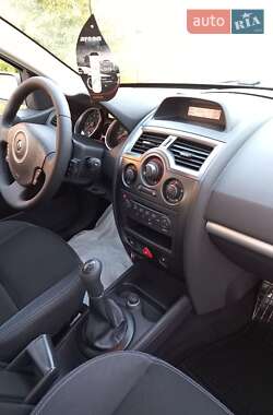 Универсал Renault Megane 2009 в 