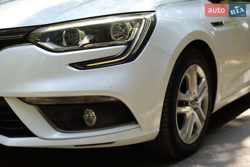 Хэтчбек Renault Megane 2016 в Вышгороде фото 14 Хэтчбек Renault Megane 2016 в Вышгороде