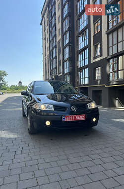 Хэтчбек Renault Megane 2007 в 