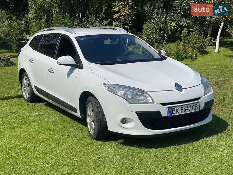 Універсал Renault Megane 2011 в Радивиліві фото 19 Універсал Renault Megane 2011 в Радивиліві