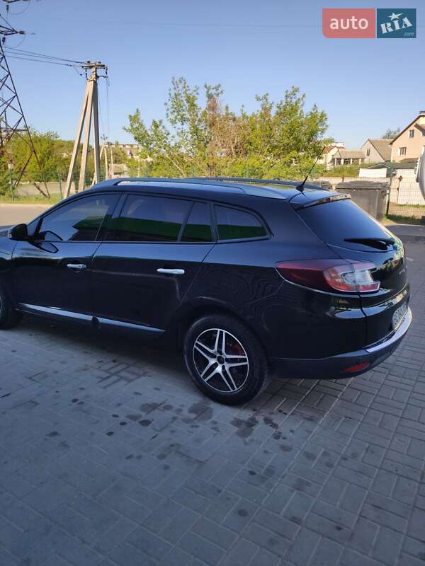 Универсал Renault Megane 2011 в Новомосковске фото 6 Универсал Renault Megane 2011 в Новомосковске