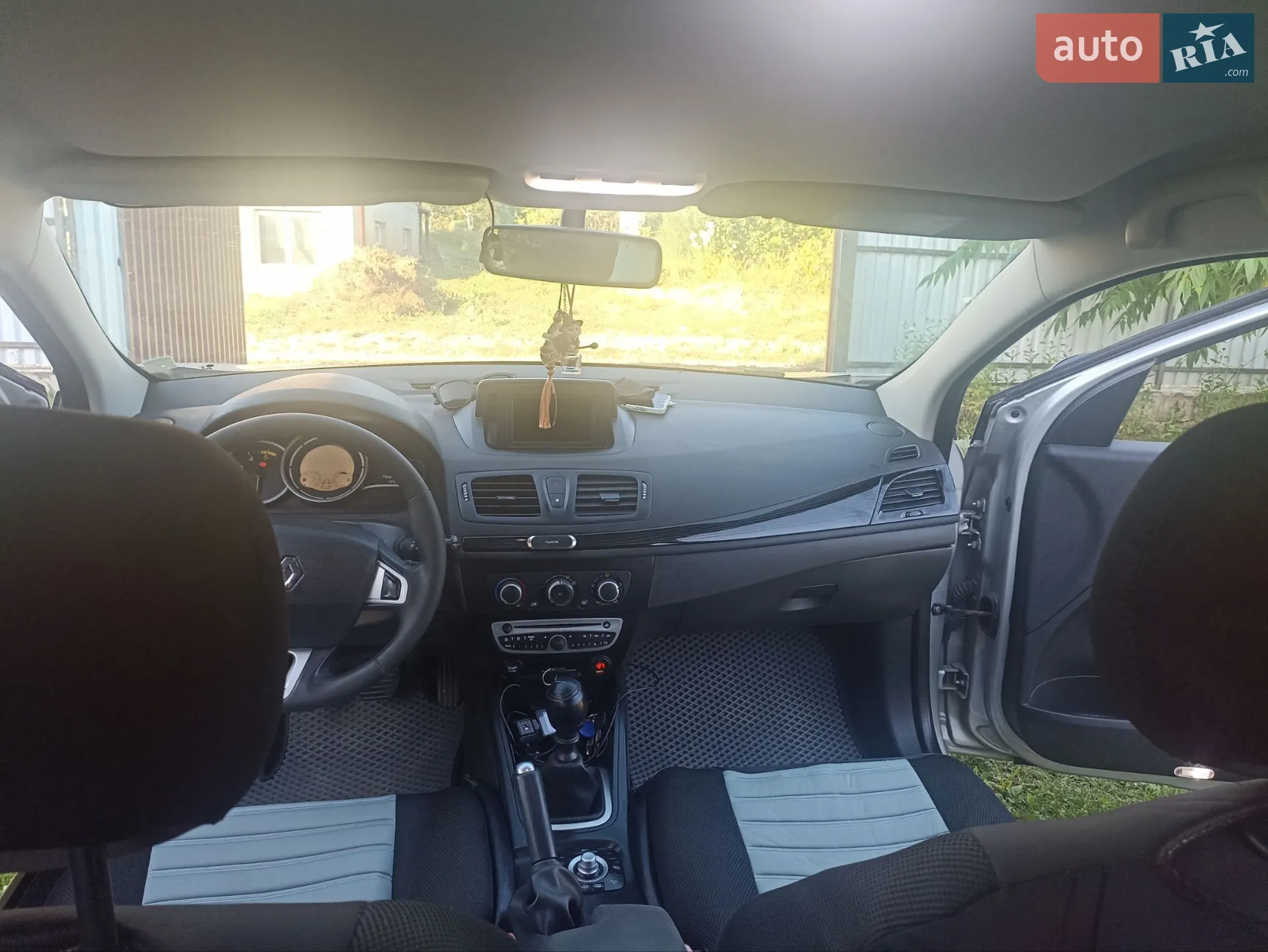 2012 Renault Megane - мініатюра 9