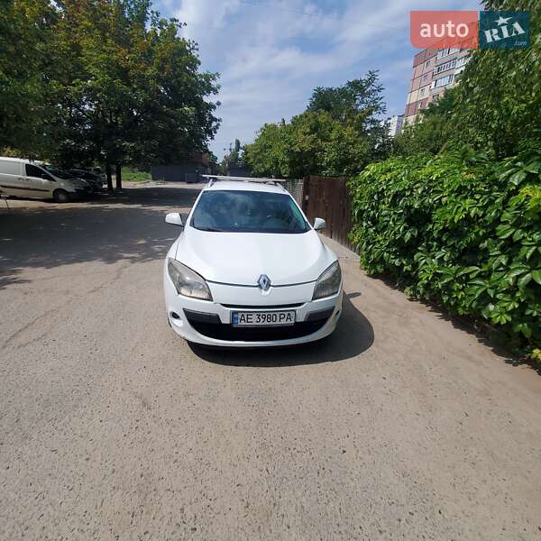 Универсал Renault Megane 2011 в Днепре фото 5 Универсал Renault Megane 2011 в Днепре
