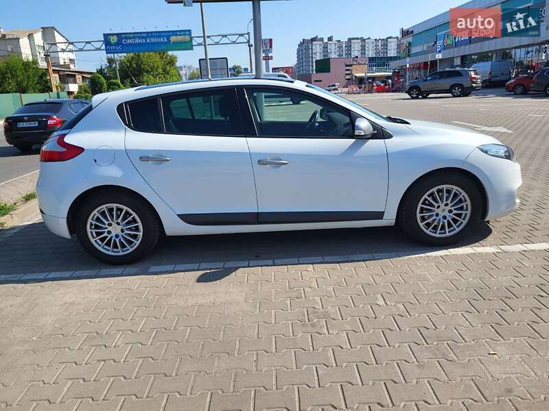 Хэтчбек Renault Megane 2010 в Киеве