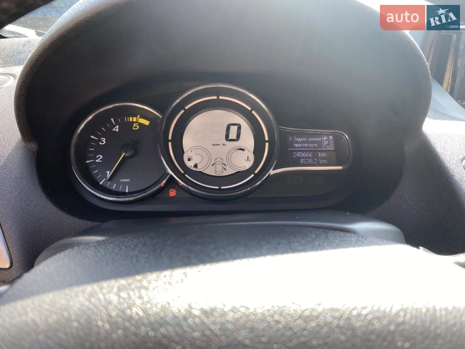 2013 Renault Megane - мініатюра 18