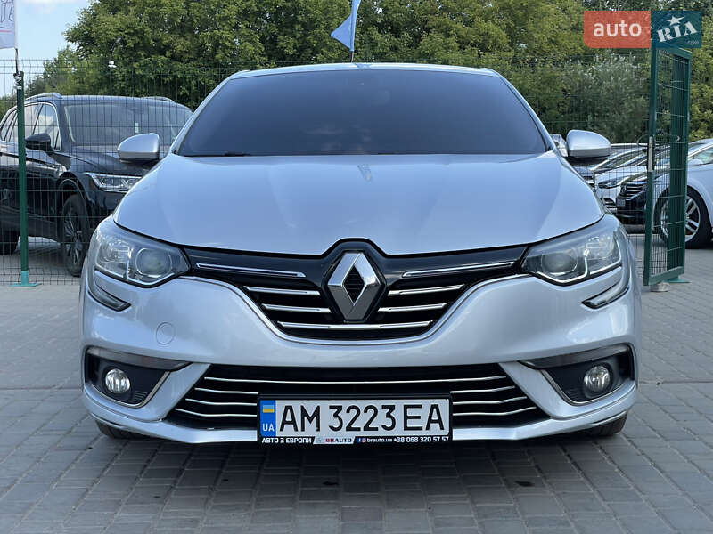 Хэтчбек Renault Megane 2016 в Бердичеве фото 5 Хэтчбек Renault Megane 2016 в Бердичеве
