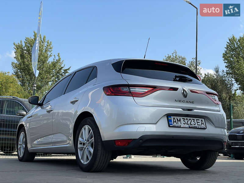 Хэтчбек Renault Megane 2016 в Бердичеве фото 21 Хэтчбек Renault Megane 2016 в Бердичеве