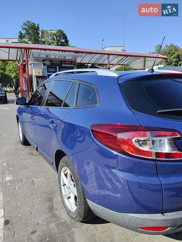 Універсал Renault Megane 2012 в Новояворівську