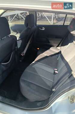Универсал Renault Megane 2004 в  фото 3 Универсал Renault Megane 2004 в