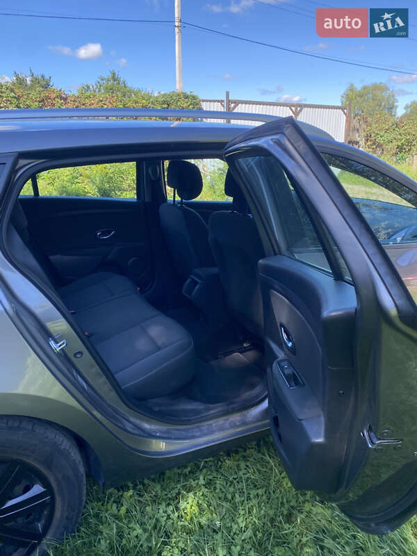 Універсал Renault Megane 2010 в Вишневому