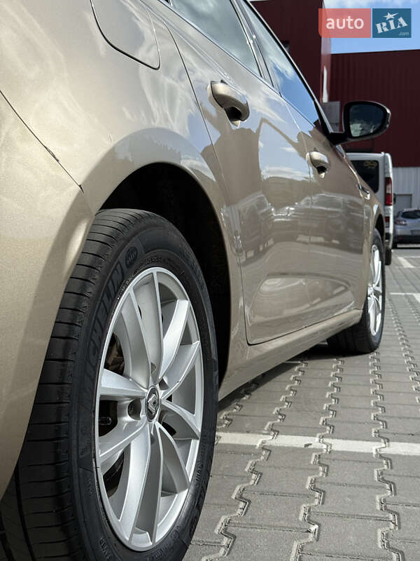 Универсал Renault Megane 2017 в Тернополе фото 7 Универсал Renault Megane 2017 в Тернополе