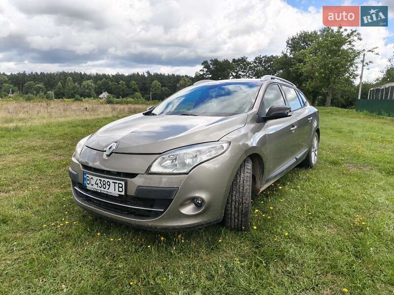 Универсал Renault Megane 2010 в 