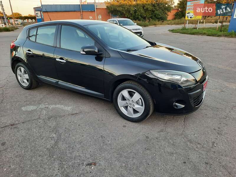 Хэтчбек Renault Megane 2010 в Полтаве