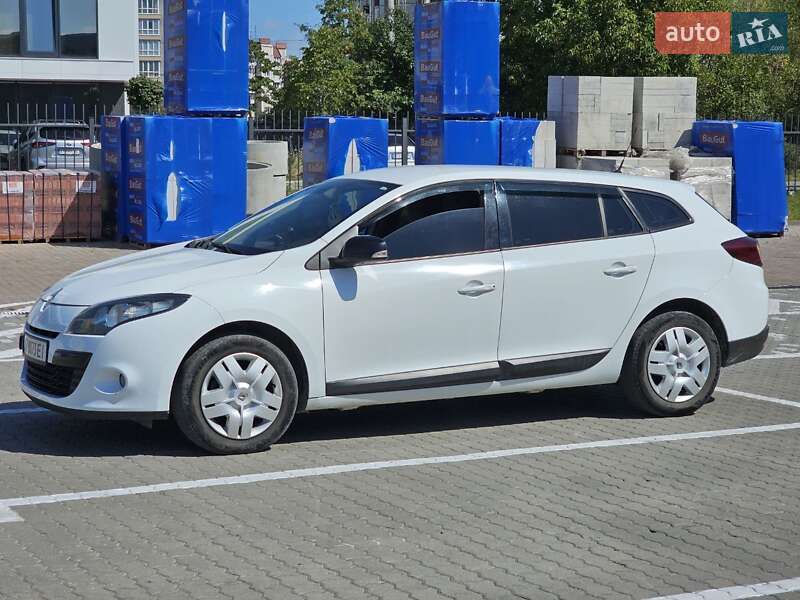 Універсал Renault Megane 2011 в Івано-Франківську фото 10 Універсал Renault Megane 2011 в Івано-Франківську
