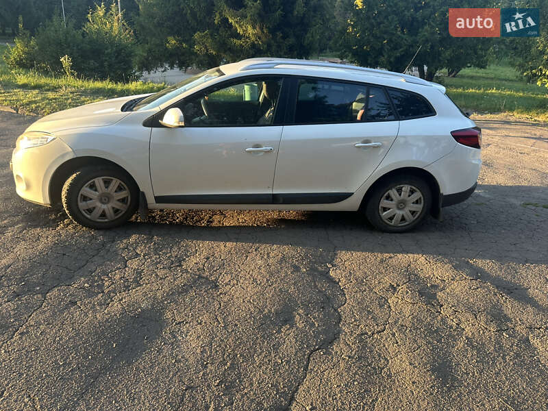 Универсал Renault Megane 2010 в Ровно фото 6 Универсал Renault Megane 2010 в Ровно