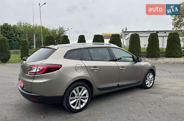 Универсал Renault Megane 2010 в 