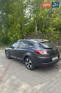 Универсал Renault Megane 2011 в 