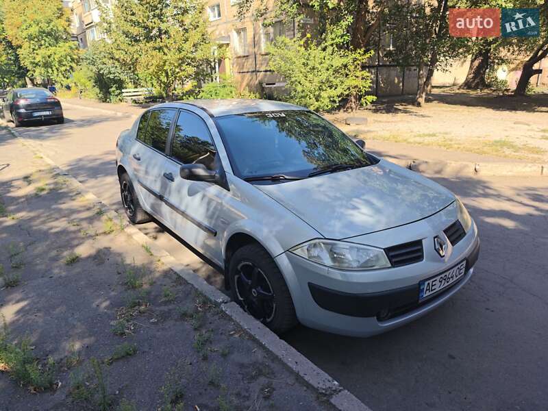 Седан Renault Megane 2004 в Кривом Роге фото 4 Седан Renault Megane 2004 в Кривом Роге