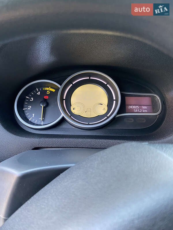 Универсал Renault Megane 2010 в Баштанке фото 34 Универсал Renault Megane 2010 в Баштанке