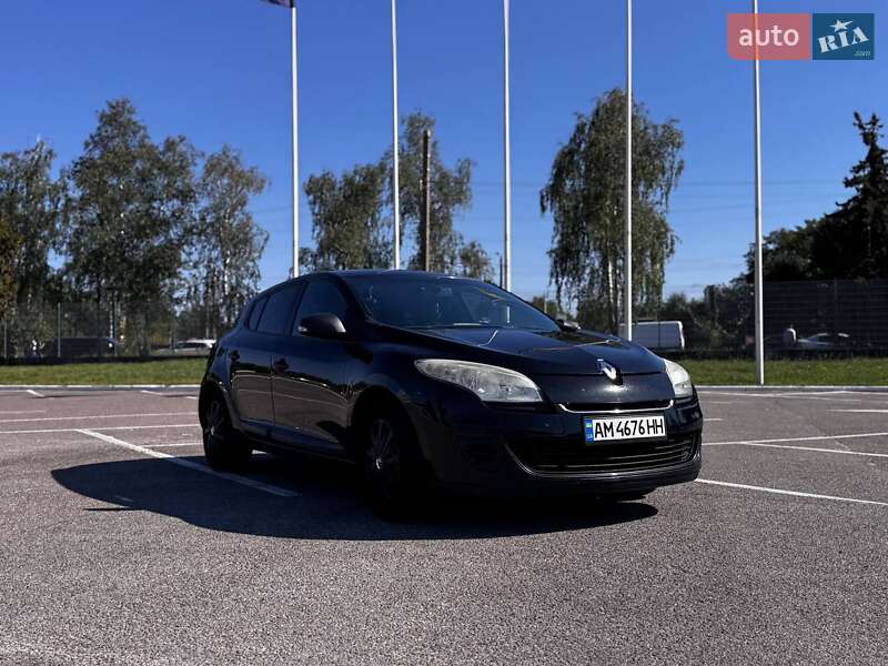 Хэтчбек Renault Megane 2012 в Житомире