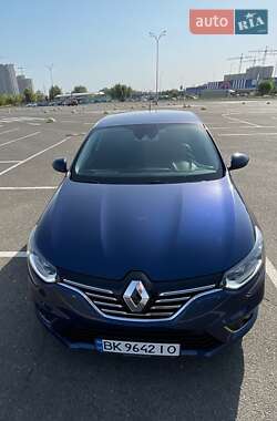 Хэтчбек Renault Megane 2018 в Киеве