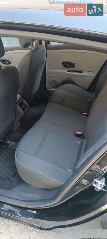 Хэтчбек Renault Megane 2011 в Днепре фото 7 Хэтчбек Renault Megane 2011 в Днепре