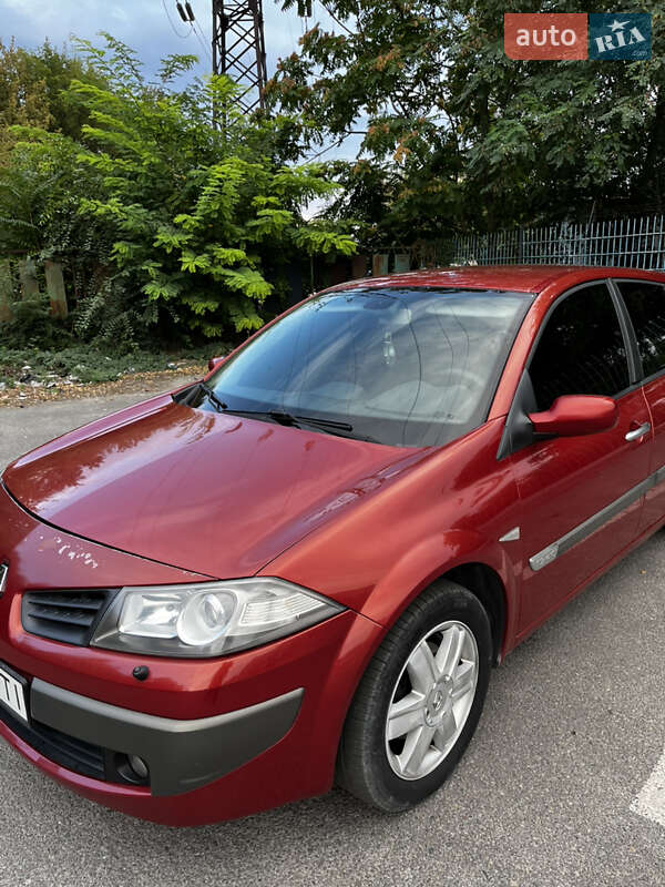 Хетчбек Renault Megane 2006 в Дніпрі