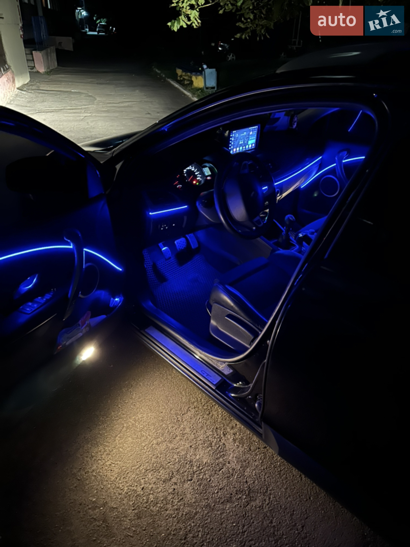 2010 Renault Megane - мініатюра 13