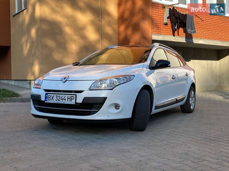 Універсал Renault Megane 2011 в Хмельницькому фото 3 Універсал Renault Megane 2011 в Хмельницькому