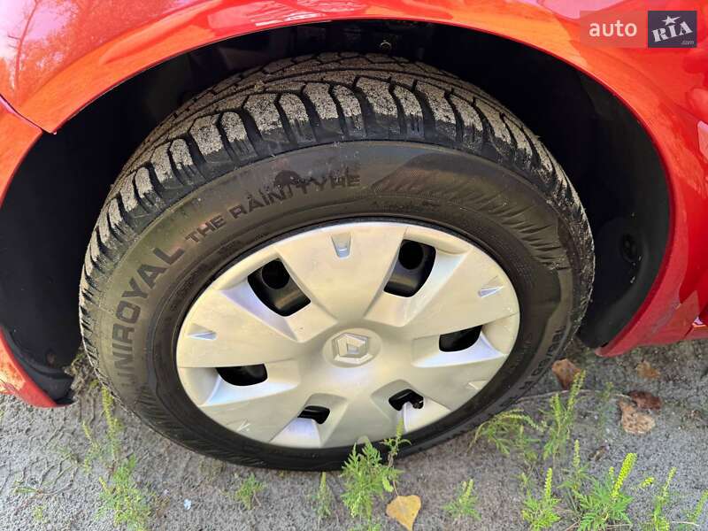 Универсал Renault Megane 2006 в Полтаве фото 100 Универсал Renault Megane 2006 в Полтаве