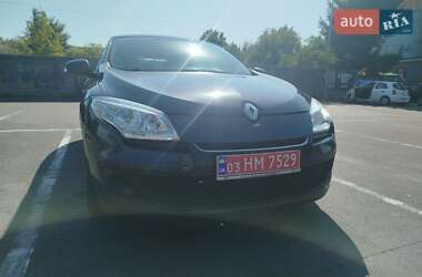 Хэтчбек Renault Megane 2012 в Березане