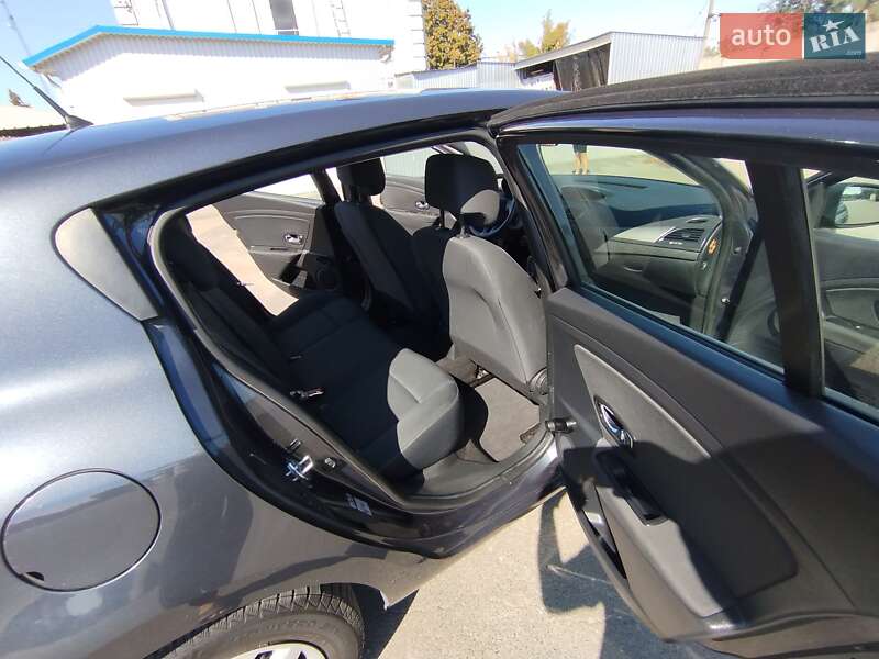 Хэтчбек Renault Megane 2012 в Березане фото 14 Хэтчбек Renault Megane 2012 в Березане