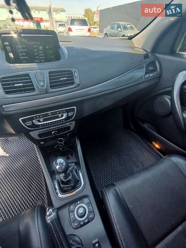 Універсал Renault Megane 2015 в Шепетівці фото 25 Універсал Renault Megane 2015 в Шепетівці