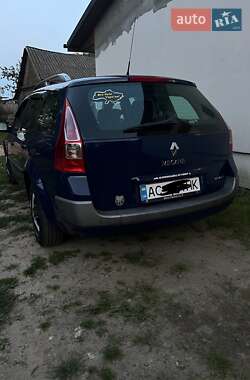 Универсал Renault Megane 2006 в  фото 14 Универсал Renault Megane 2006 в