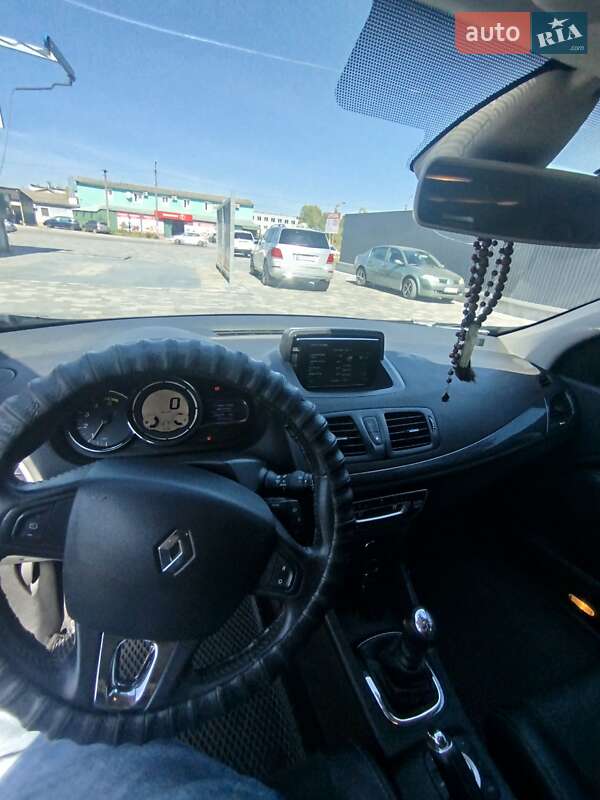 Універсал Renault Megane 2015 в Шепетівці фото 39 Універсал Renault Megane 2015 в Шепетівці