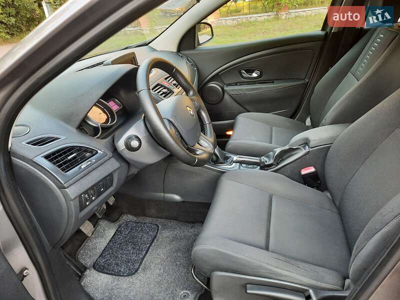 Универсал Renault Megane 2011 в Полтаве