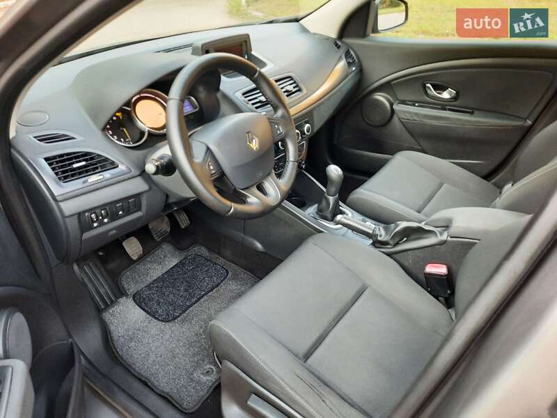 Универсал Renault Megane 2011 в Полтаве