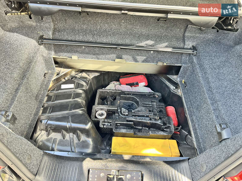 Кабриолет Renault Megane 2004 в Шептицькому фото 18 Кабриолет Renault Megane 2004 в Шептицькому