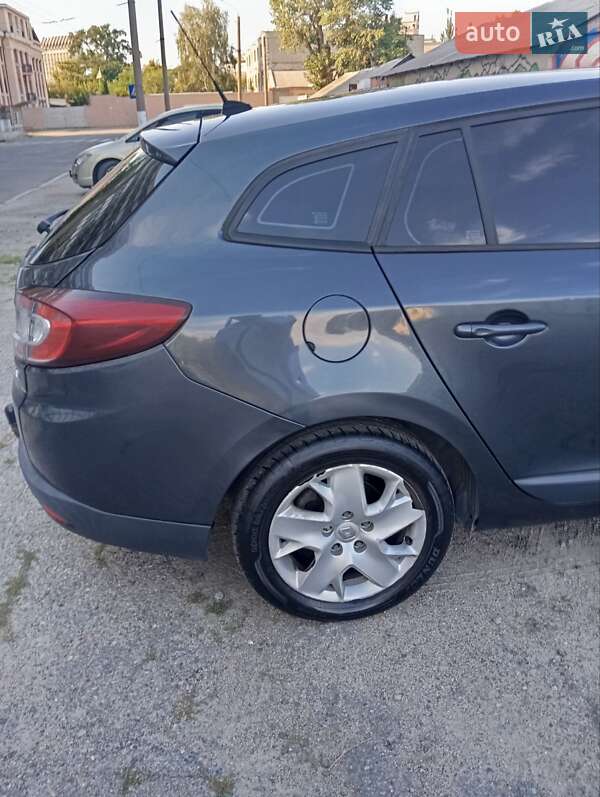 Універсал Renault Megane 2011 в Харкові