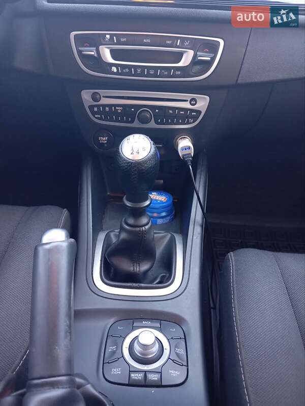 Універсал Renault Megane 2011 в Харкові