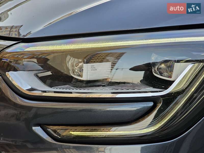 Универсал Renault Megane 2018 в Киеве фото 11 Универсал Renault Megane 2018 в Киеве