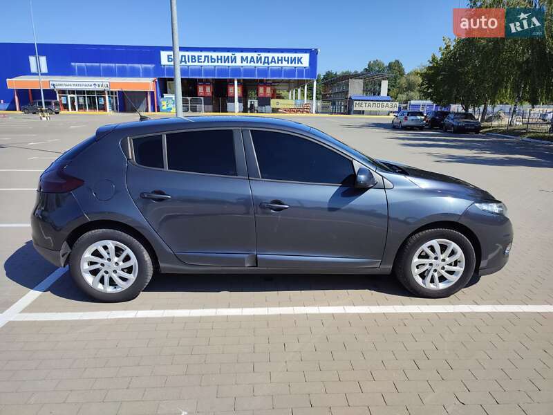 Хэтчбек Renault Megane 2012 в Сумах