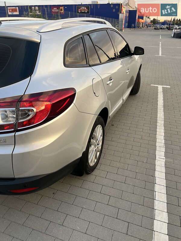 Универсал Renault Megane 2016 в Виннице фото 29 Универсал Renault Megane 2016 в Виннице