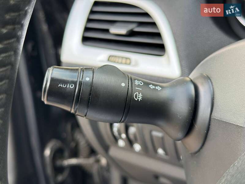 Универсал Renault Megane 2009 в Киеве