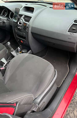 Универсал Renault Megane 2006 в  фото 19 Универсал Renault Megane 2006 в