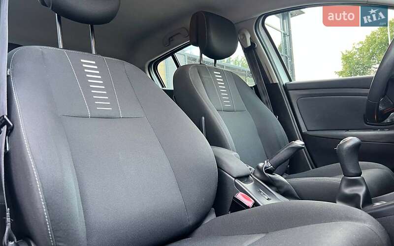 Хэтчбек Renault Megane 2011 в Ивано-Франковске