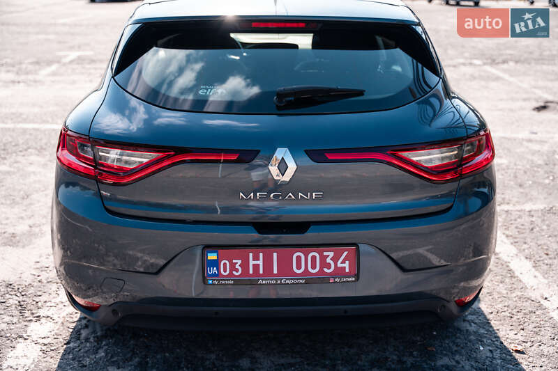 Хэтчбек Renault Megane 2017 в Киеве